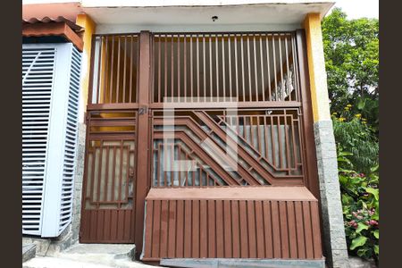 Fachada de casa para alugar com 3 quartos, 119m² em Tanquinho, Ferraz de Vasconcelos