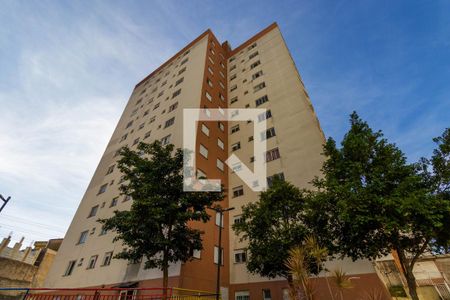 Apartamento à venda com 49m², 2 quartos e sem vaga Apartamento à venda com 49m², 2 quartos e sem vagaFachada do bloco