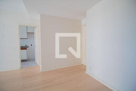 Sala  de apartamento para alugar com 2 quartos, 72m² em Barra da Tijuca, Rio de Janeiro