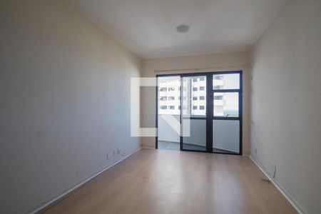 Sala  de apartamento para alugar com 2 quartos, 72m² em Barra da Tijuca, Rio de Janeiro