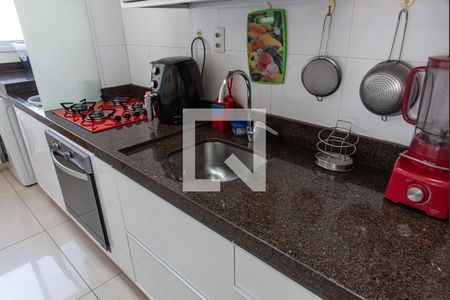 Apartamento à venda com 65m², 2 quartos e 2 vagasCozinha