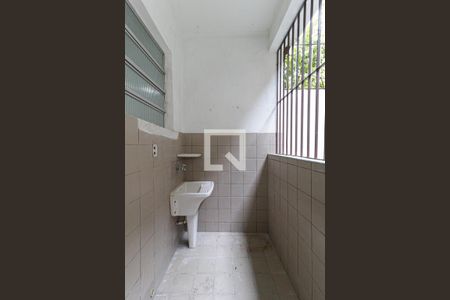 Casa para alugar com 340m², 2 quartos e 2 vagasÁrea de Serviço