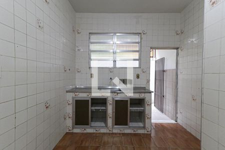 Casa para alugar com 340m², 2 quartos e 2 vagasCozinha