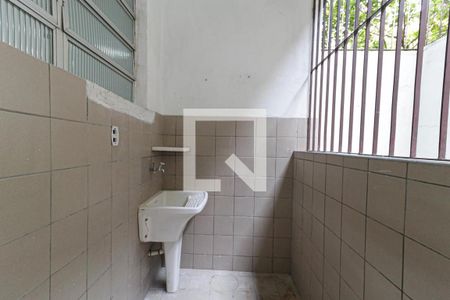 Casa para alugar com 340m², 2 quartos e 2 vagasÁrea de Serviço