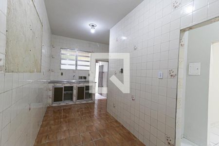 Casa para alugar com 340m², 2 quartos e 2 vagasCozinha