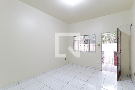 Sala de casa para alugar com 2 quartos, 340m² em Todos Os Santos, Rio de Janeiro