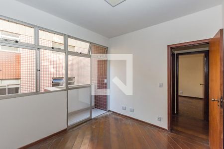 Sala 2 de apartamento à venda com 4 quartos, 228m² em Buritis, Belo Horizonte