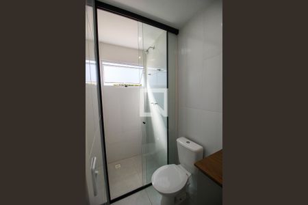 Banheiro da Suíte de apartamento para alugar com 2 quartos, 63m² em Itapeva, Votorantim