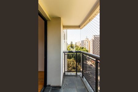 Varanda de apartamento para alugar com 1 quarto, 45m² em Higienópolis, São Paulo