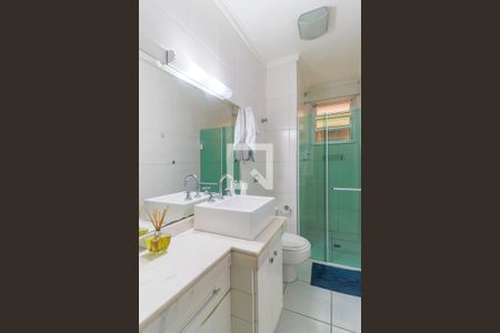 Casa à venda com 300m², 3 quartos e 2 vagasBanheiro