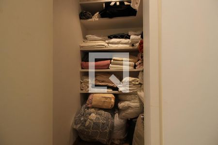 Detalhe do Corredor de apartamento à venda com 3 quartos, 150m² em Jardim Paulista, São Paulo