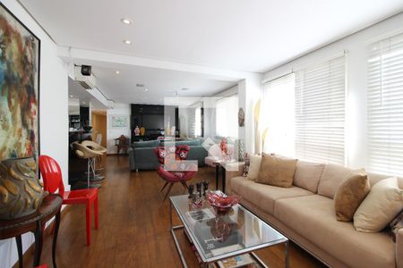 Hall de entrada de apartamento à venda com 3 quartos, 150m² em Jardim Paulista, São Paulo