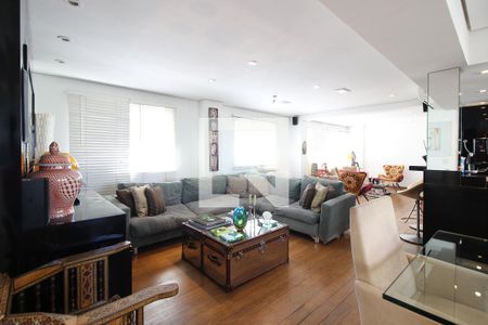 Sala de apartamento à venda com 3 quartos, 150m² em Jardim Paulista, São Paulo