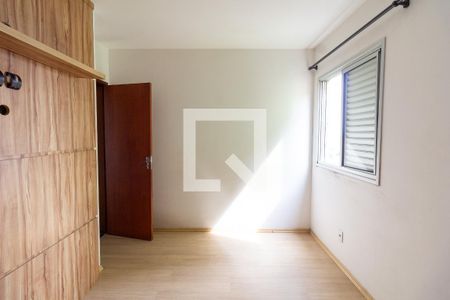 Quarto 1 de apartamento para alugar com 2 quartos, 70m² em Jaguaribe, Osasco