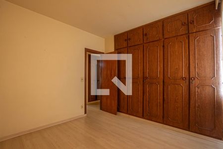 Apartamento para alugar com 232m², 4 quartos e 2 vagasQuarto 3