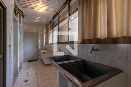 Apartamento para alugar com 232m², 4 quartos e 2 vagasÁrea de Serviço