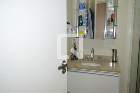 Apartamento à venda com 163m², 4 quartos e 2 vagasBanheiro da Suíte
