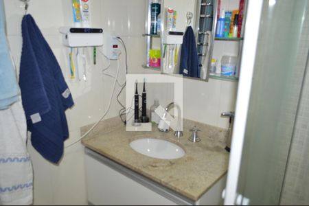 Apartamento à venda com 163m², 4 quartos e 2 vagasBanheiro da Suíte