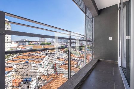 Studio - Varanda de kitnet/studio para alugar com 1 quarto, 30m² em Pinheiros, São Paulo