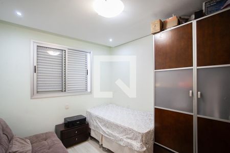 Apartamento à venda com 130m², 4 quartos e 2 vagasQuarto 2