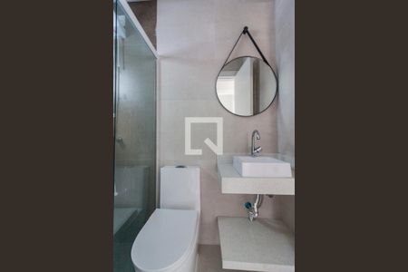 Banheiro de kitnet/studio para alugar com 1 quarto, 25m² em Areias, São José