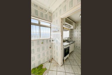 Apartamento à venda com 60m², 2 quartos e 1 vagaÁrea de Serviço