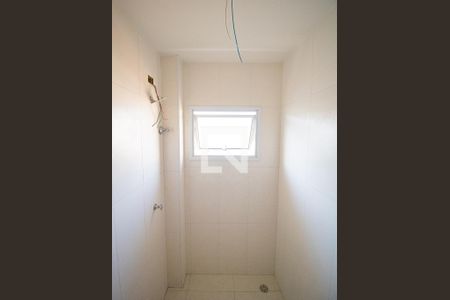 Casa de condomínio para alugar com 70m², 2 quartos e 2 vagasBanheiro da Suíte 1