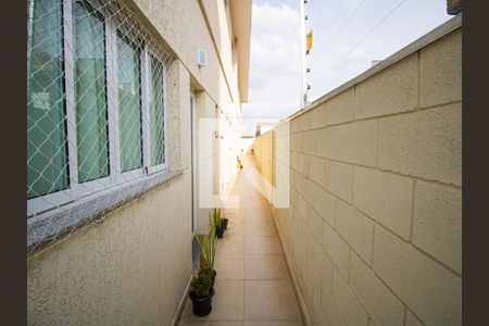 Casa de condomínio para alugar com 70m², 2 quartos e 2 vagasEntrada