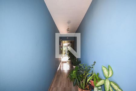 Casa à venda com 380m², 3 quartos e 5 vagasLateral