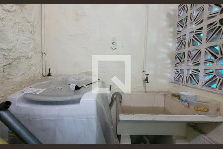 Casa à venda com 160m², 3 quartos e 4 vagas Casa à venda com 160m², 3 quartos e 4 vagasLavanderia