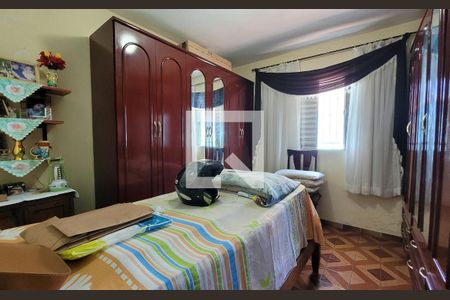 Casa à venda com 160m², 3 quartos e 4 vagas Casa à venda com 160m², 3 quartos e 4 vagasQuarto 3