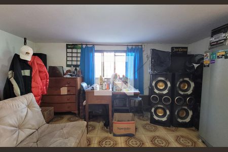 Casa à venda com 160m², 3 quartos e 4 vagas Casa à venda com 160m², 3 quartos e 4 vagasQuarto de serviço 2