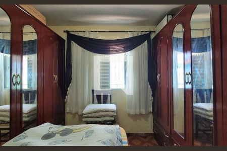 Casa à venda com 160m², 3 quartos e 4 vagas Casa à venda com 160m², 3 quartos e 4 vagasQuarto 3