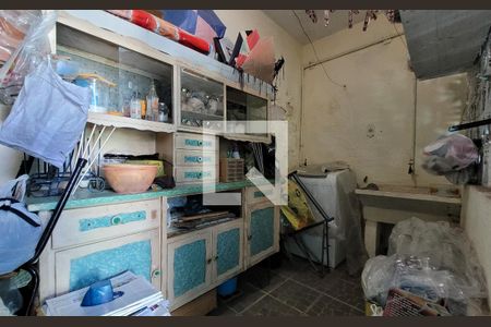 Casa à venda com 160m², 3 quartos e 4 vagas Casa à venda com 160m², 3 quartos e 4 vagasLavanderia