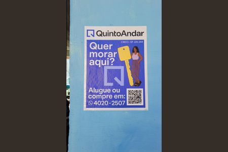 Casa à venda com 160m², 3 quartos e 4 vagas Casa à venda com 160m², 3 quartos e 4 vagasFachada
