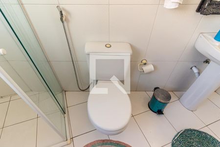 Banheiro - Vaso Sanitário de kitnet/studio para alugar com 1 quarto, 54m² em Santa Efigênia, São Paulo