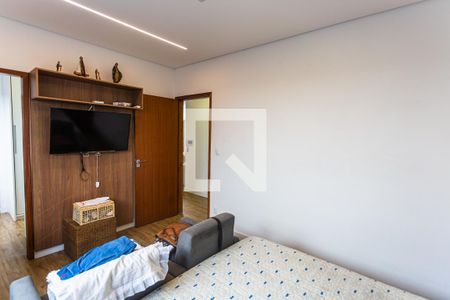 Quarto de casa à venda com 4 quartos, 240m² em Nova Floresta, Belo Horizonte