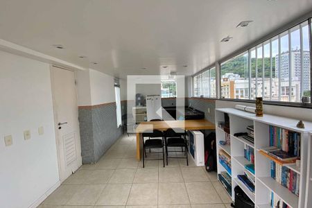 Apartamento à venda com 160m², 3 quartos e 1 vaga Apartamento à venda com 160m², 3 quartos e 1 vaga3º piso