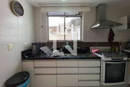 Apartamento à venda com 160m², 3 quartos e 1 vaga Apartamento à venda com 160m², 3 quartos e 1 vagaCozinha