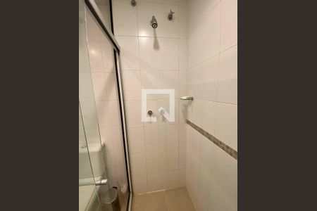 Apartamento à venda com 160m², 3 quartos e 1 vaga Apartamento à venda com 160m², 3 quartos e 1 vagaBanheiro Social