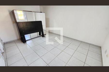 Quarto Suíte de casa para alugar com 2 quartos, 70m² em Embaré, Santos