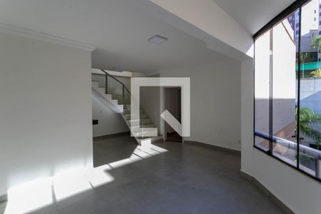 Sala de apartamento para alugar com 3 quartos, 186m² em Buritis, Belo Horizonte