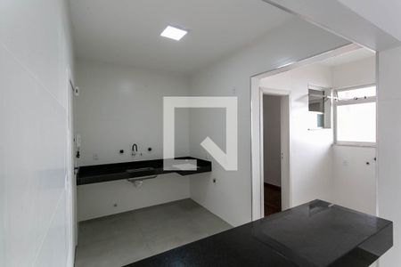 Apartamento para alugar com 186m², 3 quartos e 2 vagas Apartamento para alugar com 186m², 3 quartos e 2 vagasCozinha