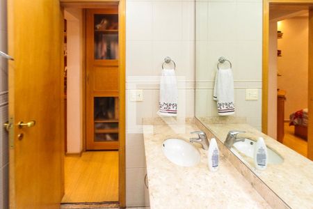 Apartamento à venda com 142m², 3 quartos e 3 vagasBanheiro da Suite 03