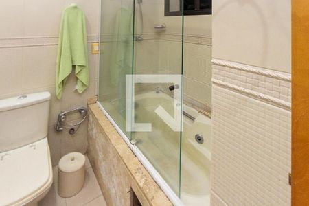 Apartamento à venda com 142m², 3 quartos e 3 vagasBanheiro da Suite 03