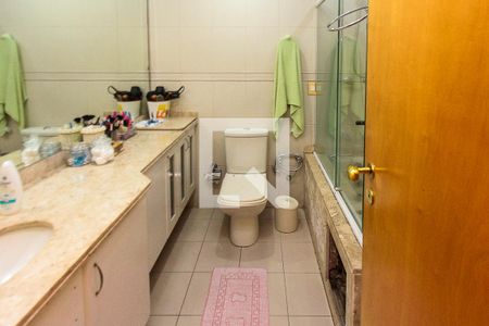 Apartamento à venda com 142m², 3 quartos e 3 vagasBanheiro da Suite 03