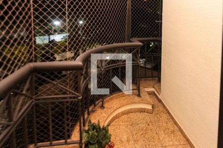 Apartamento à venda com 142m², 3 quartos e 3 vagasVaranda da Suite 02