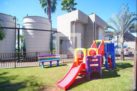 Apartamento à venda com 52m², 2 quartos e 1 vaga Apartamento à venda com 52m², 2 quartos e 1 vagaÁrea comum - Playground