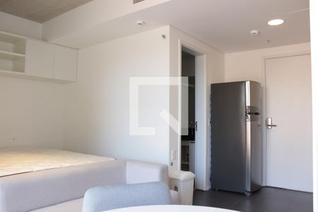 Quarto de kitnet/studio à venda com 1 quarto, 28m² em Jardim das Bandeiras, São Paulo