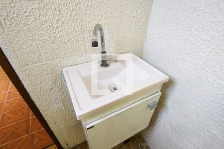Casa para alugar com 75m², 1 quarto e 1 vaga Casa para alugar com 75m², 1 quarto e 1 vagaBanheiro